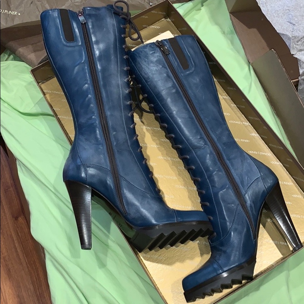 Donald J Pliner Women's DARIA Boot NIB - Picture 11 of 16